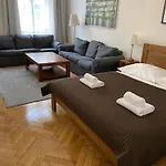V Kolkovně 5 - Old Town Apartment